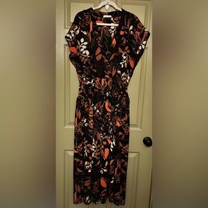 Loralette gently worn black fall floral maxi dress, side tie and cap sleeves.